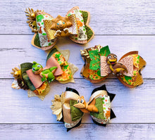 Load image into Gallery viewer, Deluxe Dinosaur Clay bow