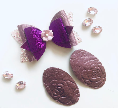 Embossed Roses Mauve Bow and Snap Clip Set
