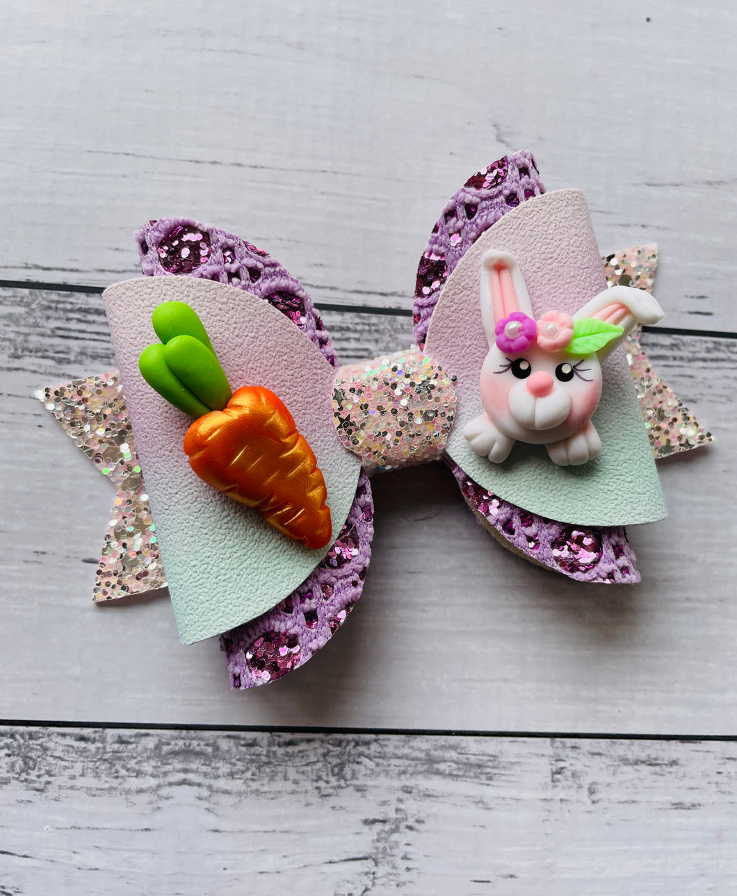 Easter Bunny Carrot Clay bow