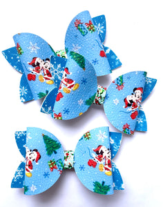 Christmas Blue Holiday Mouse basic bow