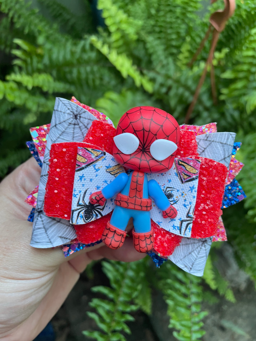 Deluxe Spider Superhero Clay bow