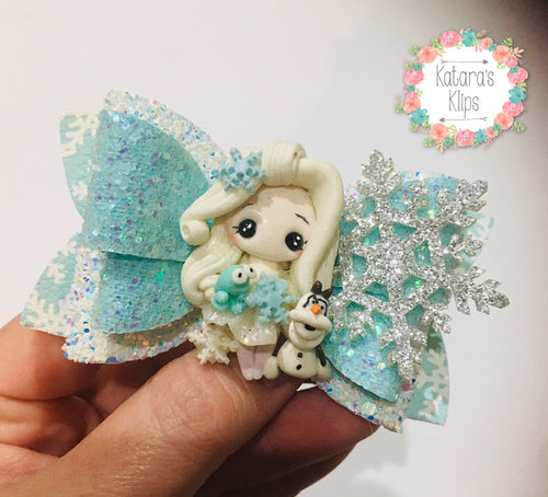 Winter Princess Clay bow