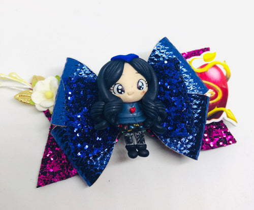 Descendants Evie Dazzle Clay bow