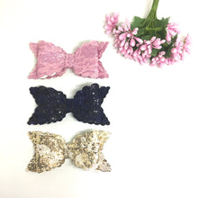 Load image into Gallery viewer, Lace Glitter Bow Trio