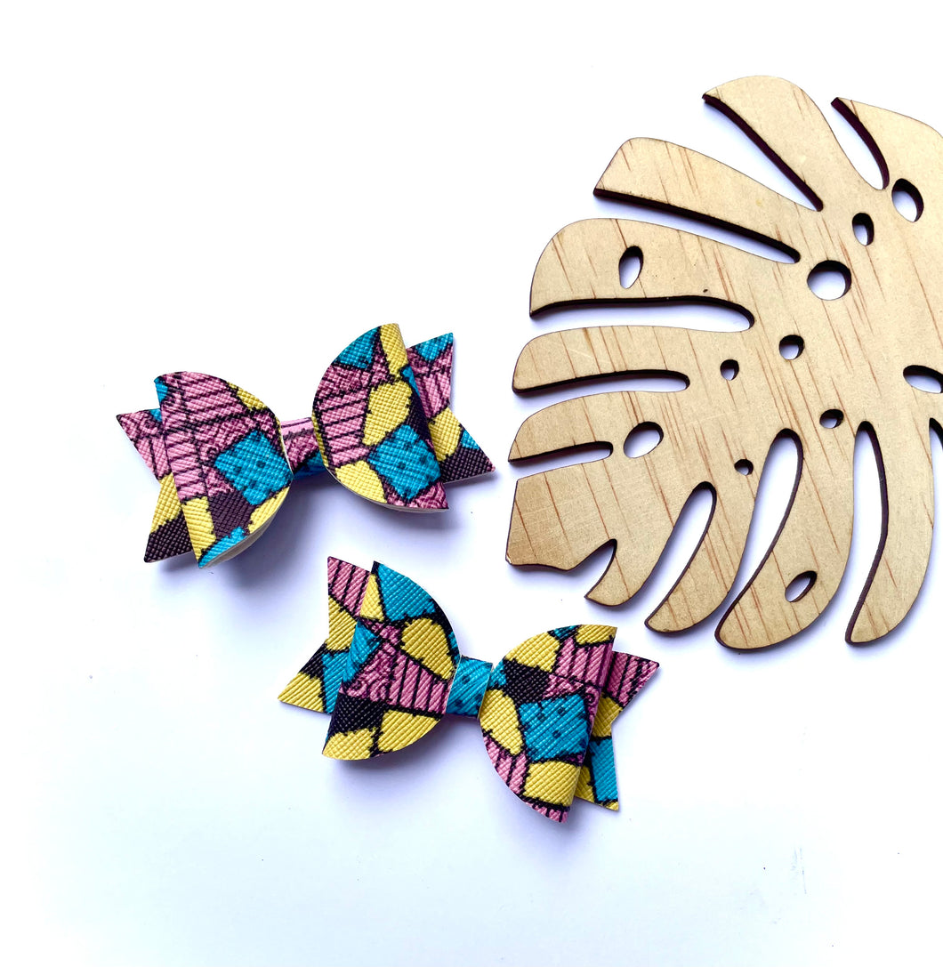 Sally Piggytail clip pair