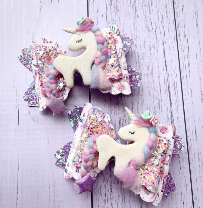 Fancy Hair Star Unicorn Clay Bow