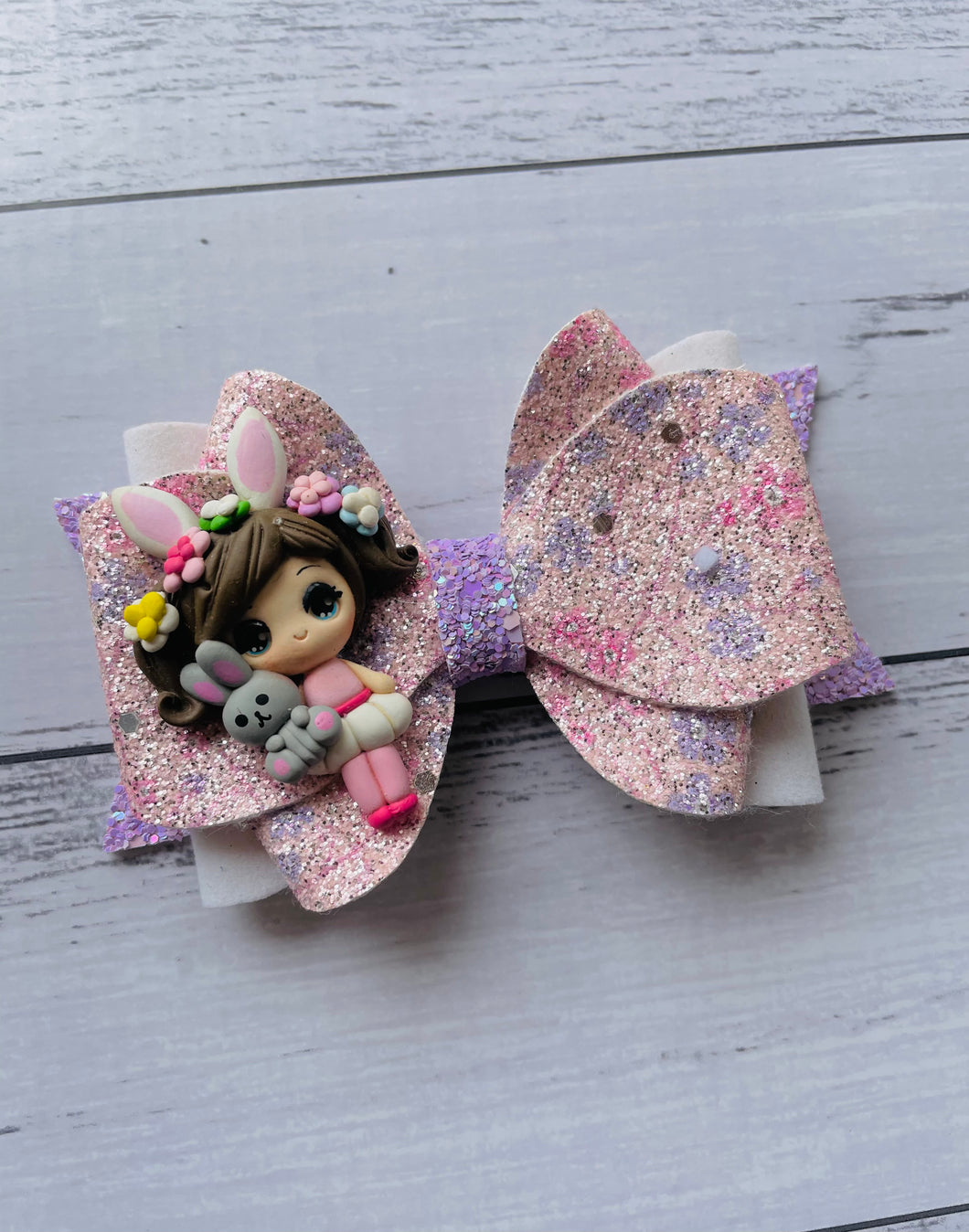 Easter Girl large Clay bow