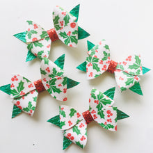 Load image into Gallery viewer, Christmas Mistletoe Glitter bow